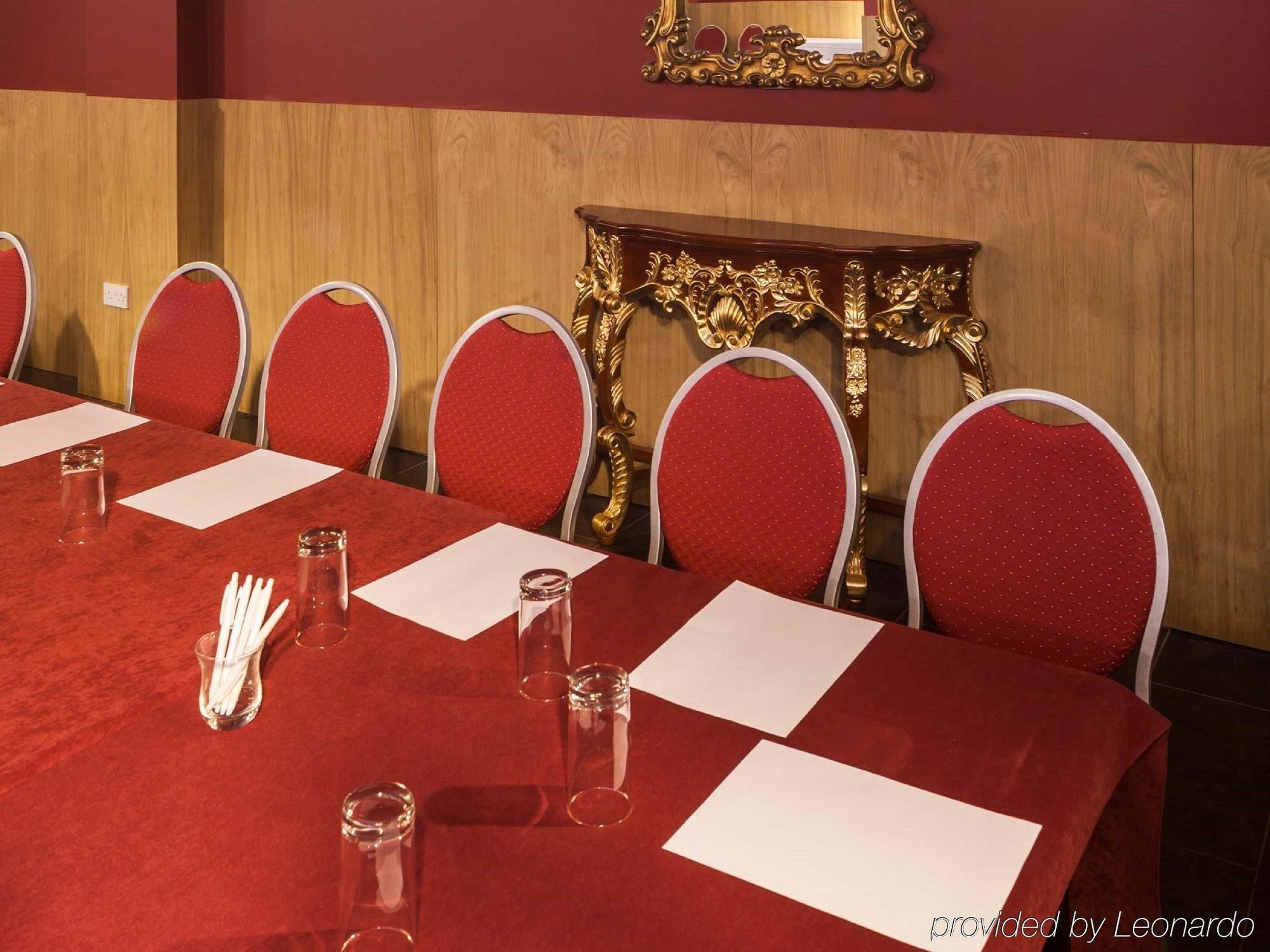 Central Hotel Tullamore Hotel 3*