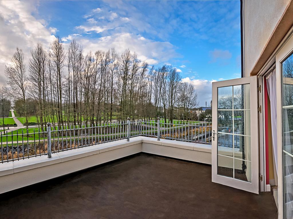 Central Hotel Tullamore Hotel 3*
