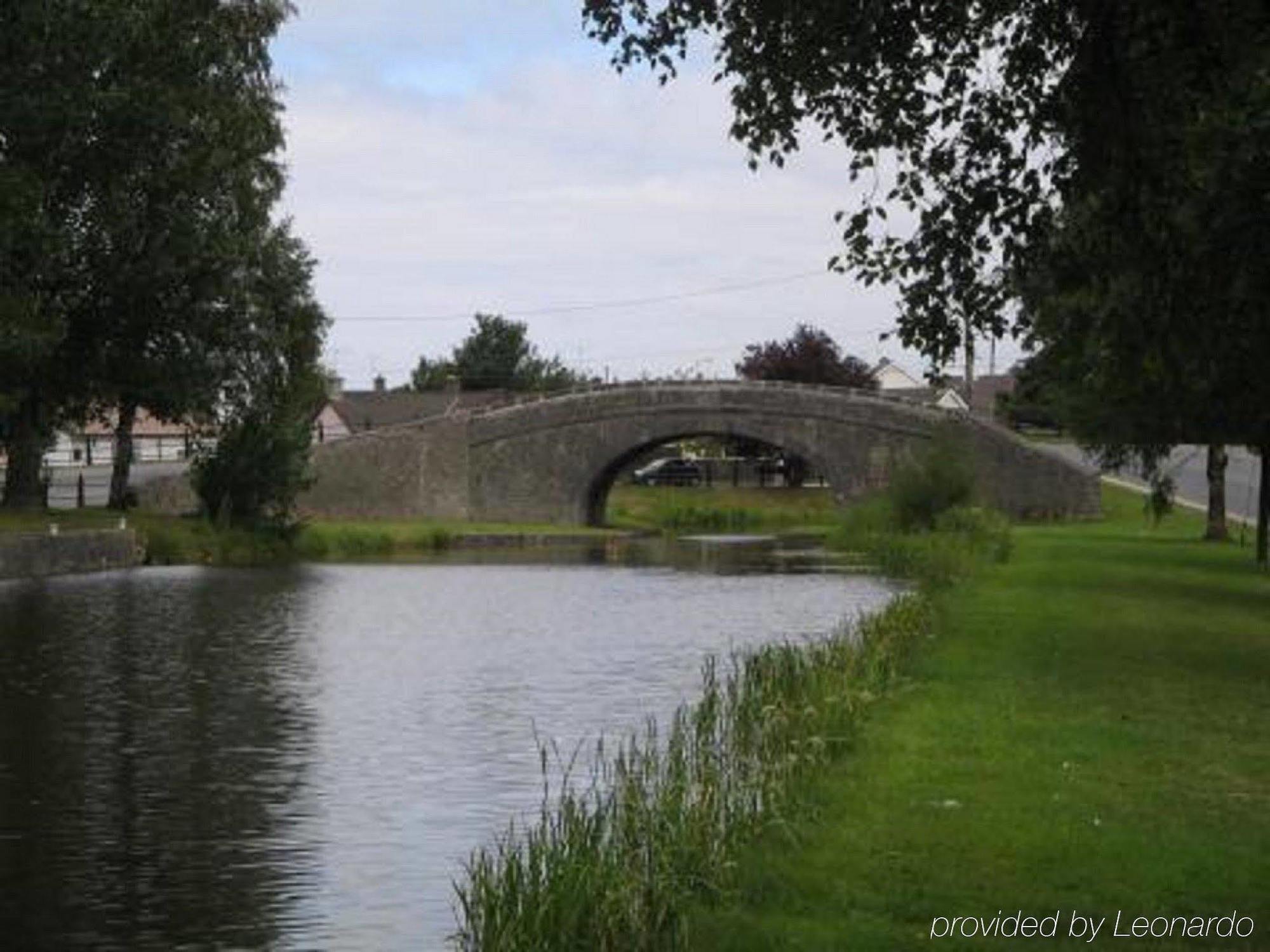 Hotel Central Hotel Tullamore 3*